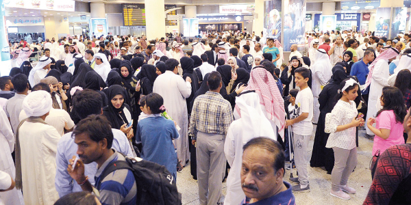 مطار الكويت لي متى زحمة
