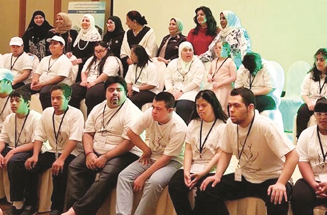 رسالتنا للمجتمع عن متلازمة الداون مع الايات