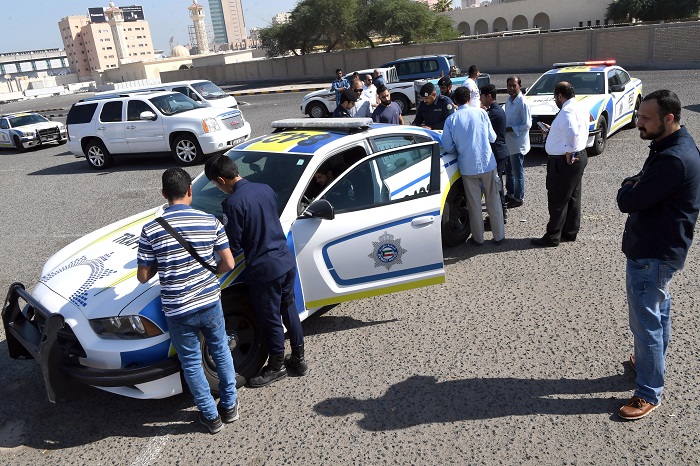 «الداخلية»: منع سحب «دفتر المركبة» في المخالفات «الداخلية»: منع سحب «دفتر المركبة» في المخالفات