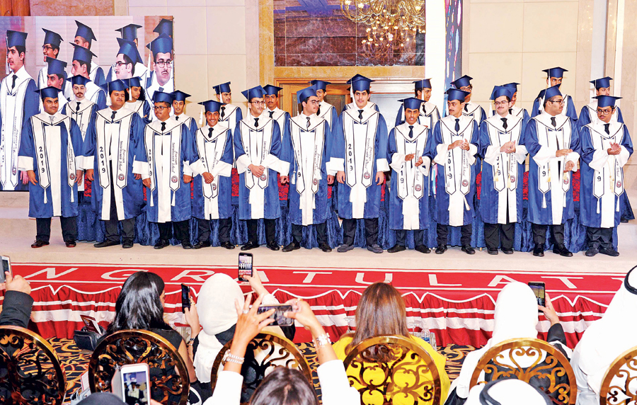 .. والخريجون .. والخريجون